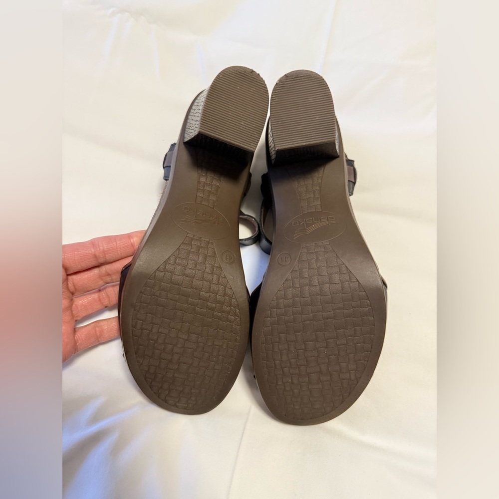 DANSKO | SZ 41 (US 11) | Black Leather Debby SLINGBACK Heel Sandals - Picture 9 of 12